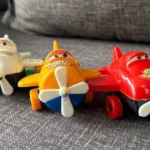 هواپیما اسباب بازی شانسی فله ای